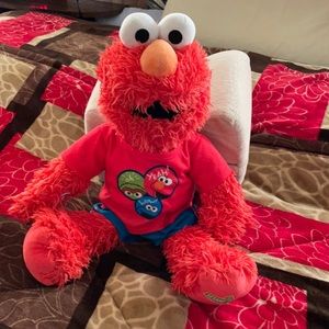 Elmo from Build a Bear.
